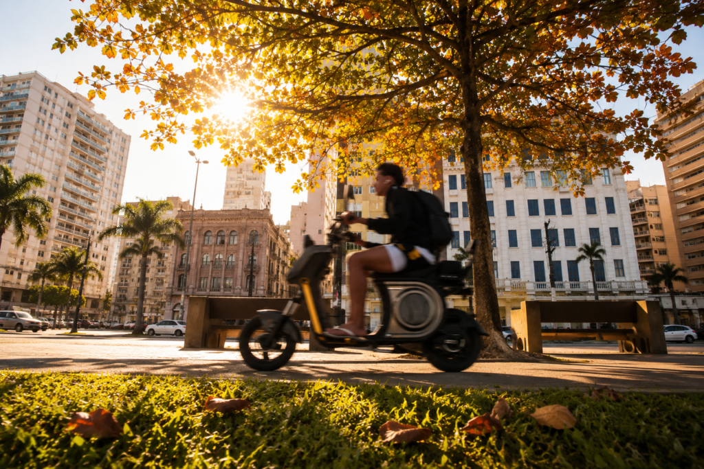 Acidentes com bicicletas elétricas e veículos autopropelidos aumentam 63,6% em Santos; cidade estuda fiscalização com radares 1000030608