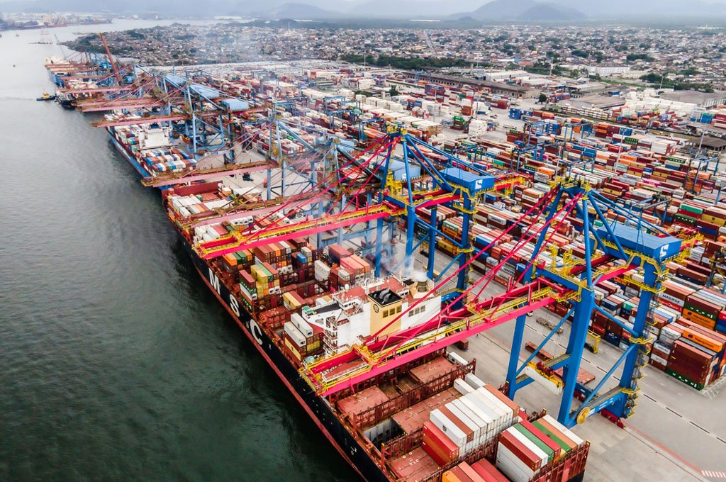 Porto de Santos reúne novas vagas de emprego em grandes empresas do setor empregos porto de santos