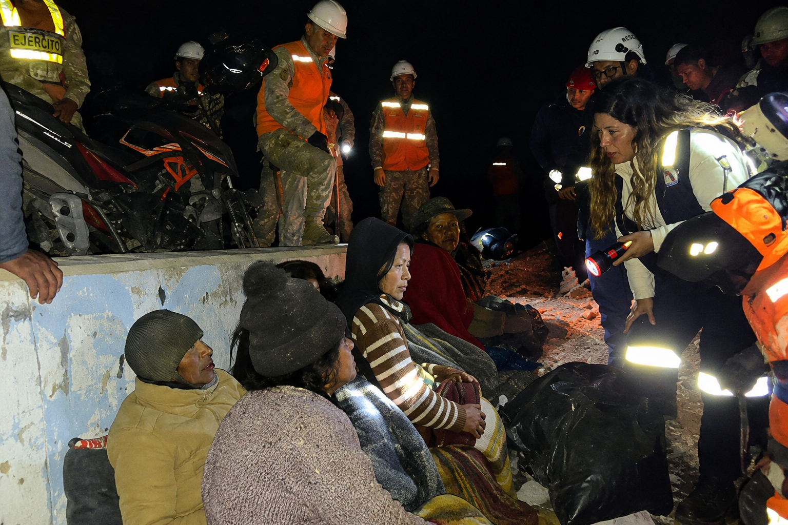 Terremoto de magnitude 5,6 deixa mortos e feridos na região central do Peru terremoto no perú