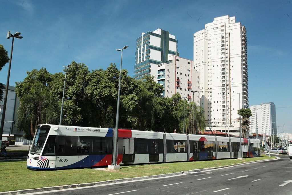 Por que Santos não tem metrô? Entenda os desafios e as alternativas vlt santos canal santos em movimento